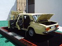 1:18 Silvestri Creazione Seat 1430 1969 Crema. Subida por DaVinci